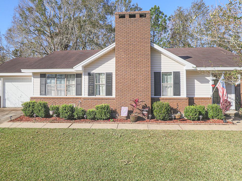 1st image of 12411 Red Fox Dr