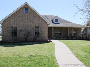 6932 S 73rd East Ave, Tulsa, OK 74133