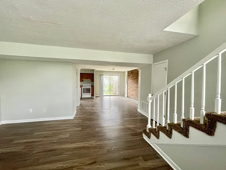 1167 Tatesbrook Dr #A — Photo 8