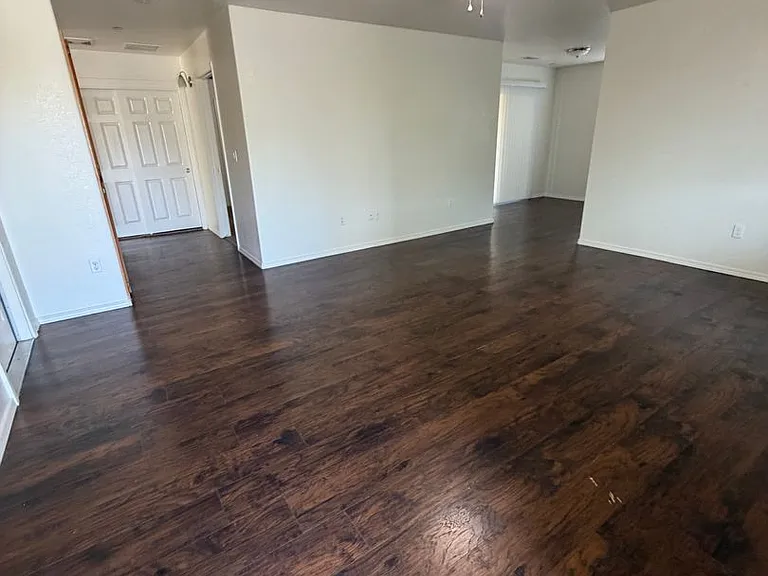 1501 Arnold Ct — Photo 5
