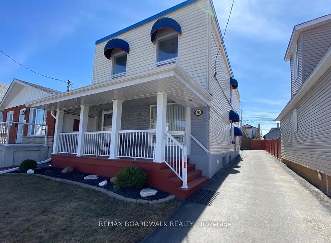 3 bed, $2,600 — Photo 2
