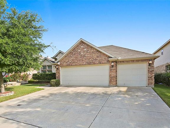 3rd image of 3729 Monica Ln