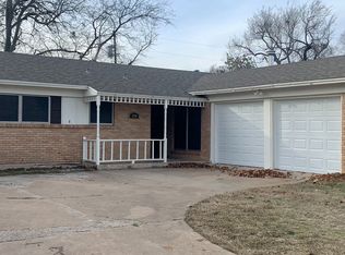 2304 N Ricketts St, Sherman, TX 75092