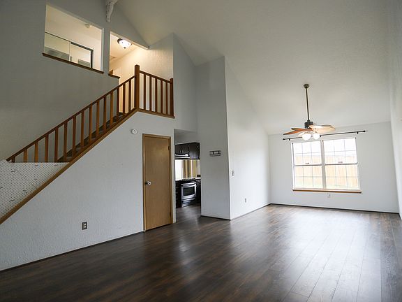 3rd image of 25854 118th Pl SE