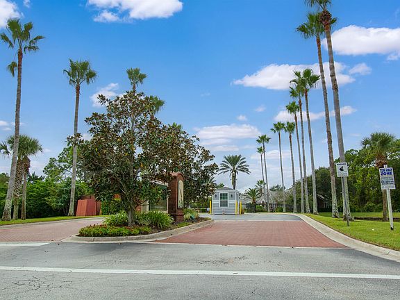 2nd image of 24200 Harbour Vista Cir