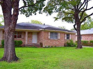 2528 Saint Francis Ave, Dallas, TX