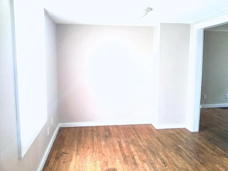 90 E 8th Ave #2 — Photo 5