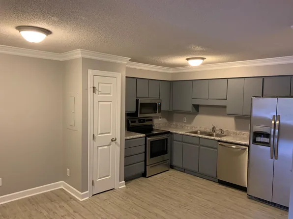3510 Ivy Commons Dr APT 202, Raleigh, NC 27606