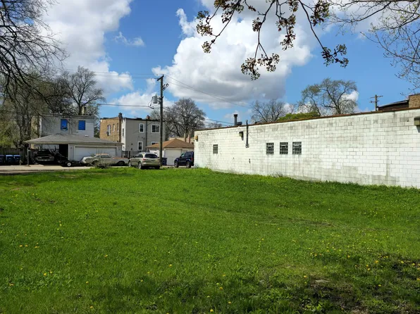 26 S 19th Ave, Maywood, IL 60153