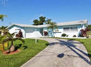 5313 Malaluka Ct, Cape Coral, FL 33904