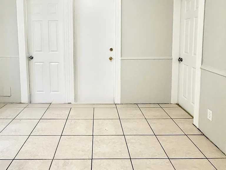 38 Daggett St #1 — Photo 3