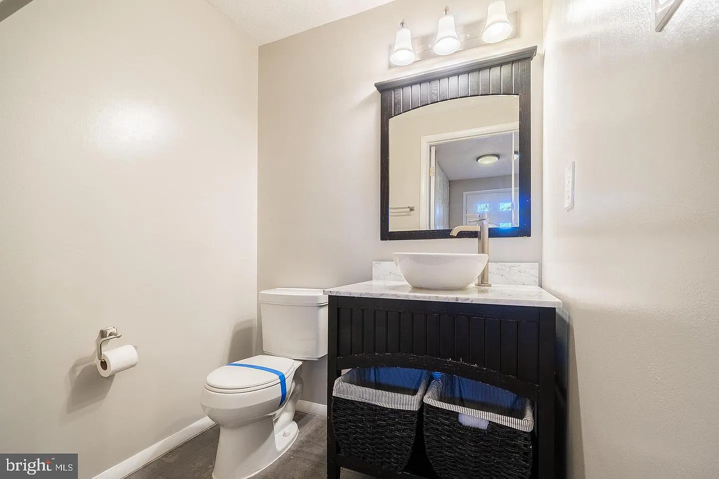 3 bed, 4.0 bath, 1700 sqft, $3,500 — Photo 4