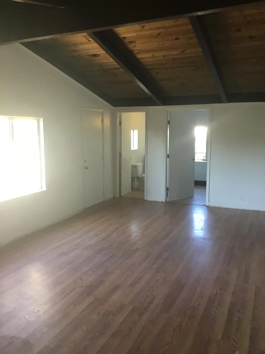 entry - 1134 Oro Dam Blvd W