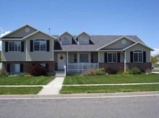 903 Meadow Brk, Logan, UT 84321