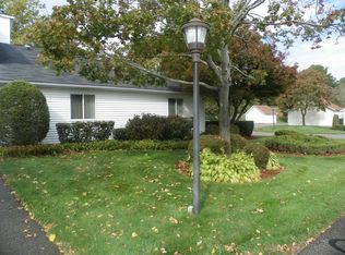 891 Halifax Dr, Warwick, RI 02886