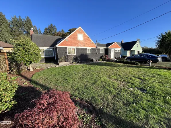 909 Williams Ave, Tillamook, OR 97141