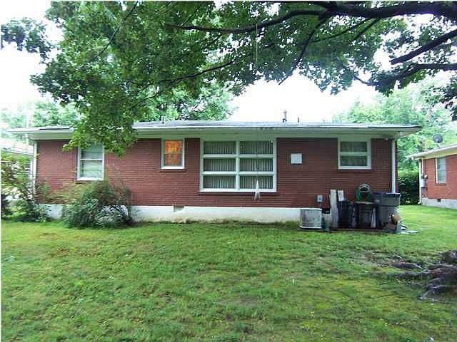 2nd image of 4605 Gordon Rd