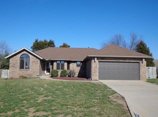 4497 S Shady Lane Ct, Springfield, MO 65810