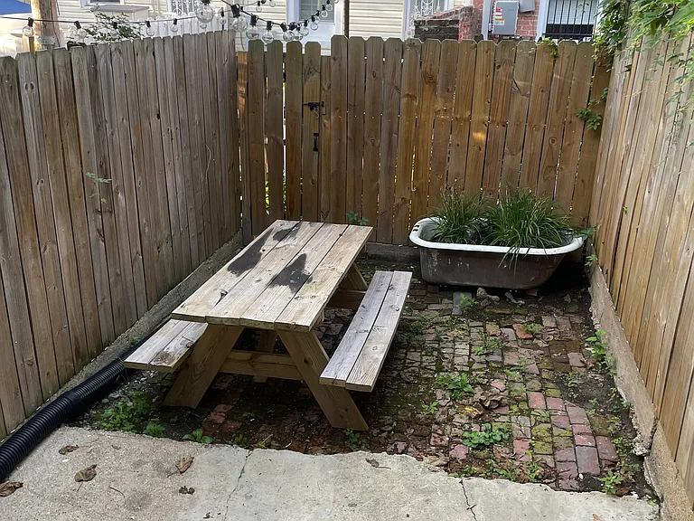 1517 Lemmon St — Photo 13