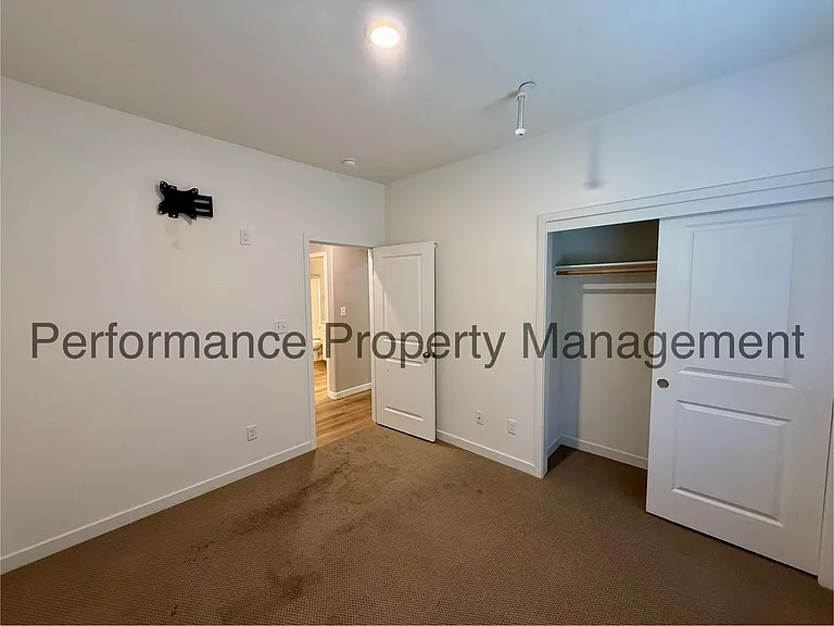 7215 Canyon Creek Dr — Photo 12