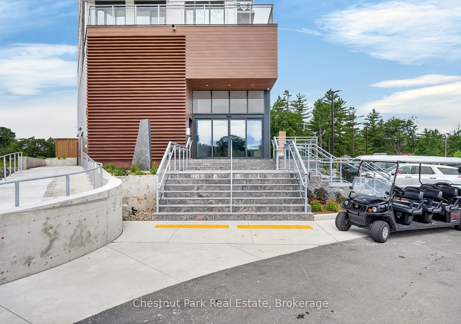 2 bed, $2,500 — Photo 2