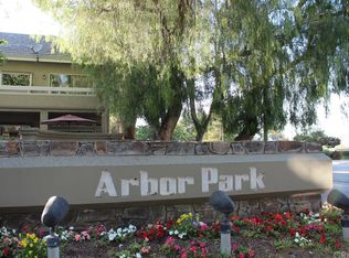 26119 McBean Pkwy UNIT 17, Santa Clarita, CA 91355
