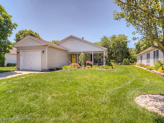 4th image of 1908 Cherryvale Ct