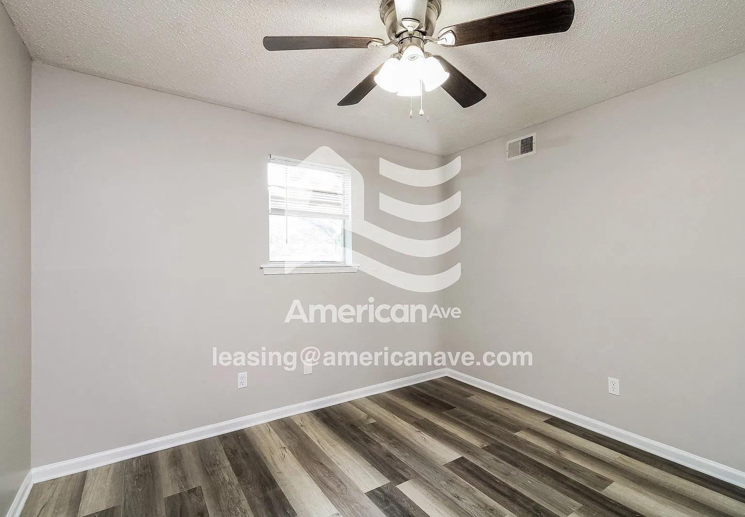 1009 Newnham Drive, 29210; #1375 - 1375 — Photo 4
