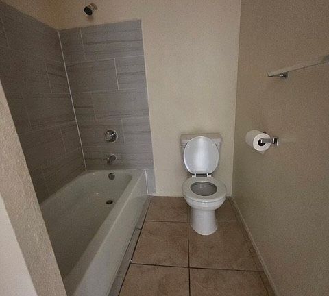 3rd image of 395 San Felipe Rd APT 5