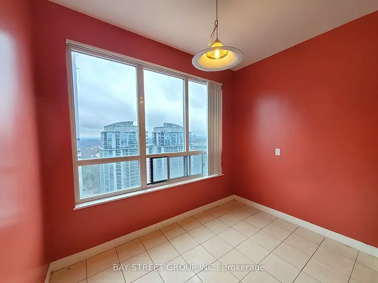 23 Hollywood Ave #Penthouse 206 — Photo 8