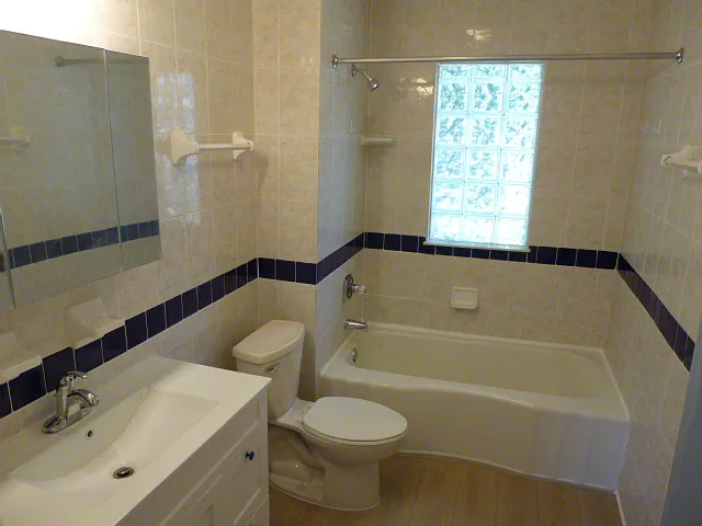 Spacious Bathroom