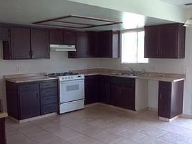 2nd image of 1284 W Davis St