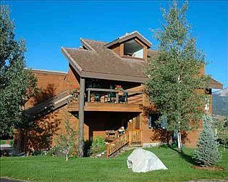 1st image of 4 Powderview Dr