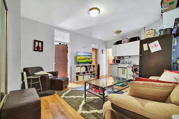 Rented by Compass | media 9