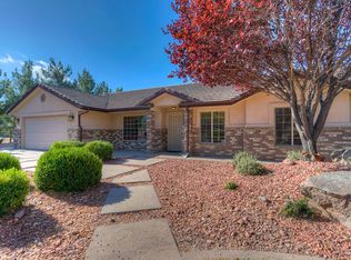 1133 N Carters Pond Rd, Dammeron Valley, UT 84783