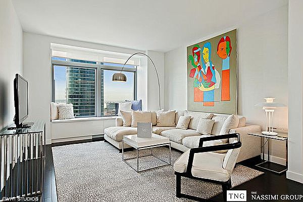 1st image of 123 Washington St APT 40G