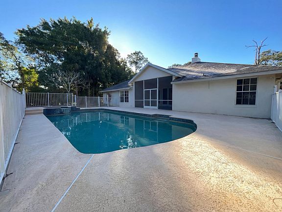 5th image of 8333 Bowie Way