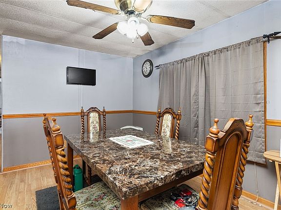 5th image of 14 Lakeview Ct