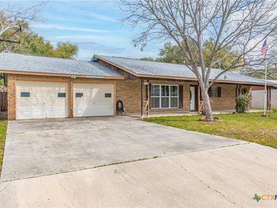 1710 Redwood St, Seguin, TX, 78155