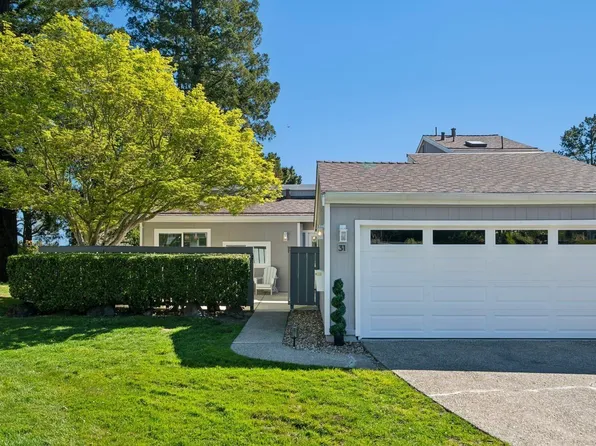 31 Ascot Pl, Moraga, CA 94556