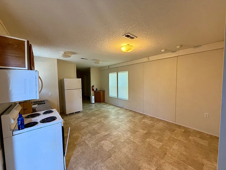 3641 T St #B — Photo 6