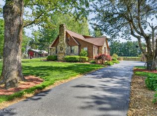 527 Open Range Rd, Crossville, TN 38555