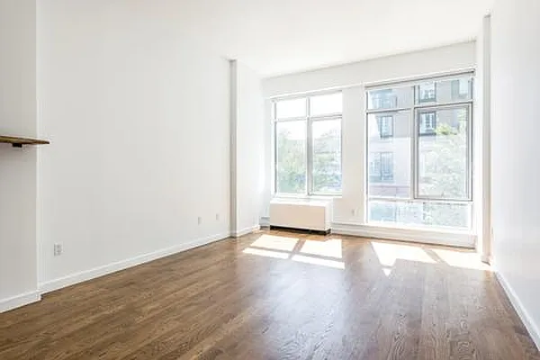 Rented by The Truss Group | media 10