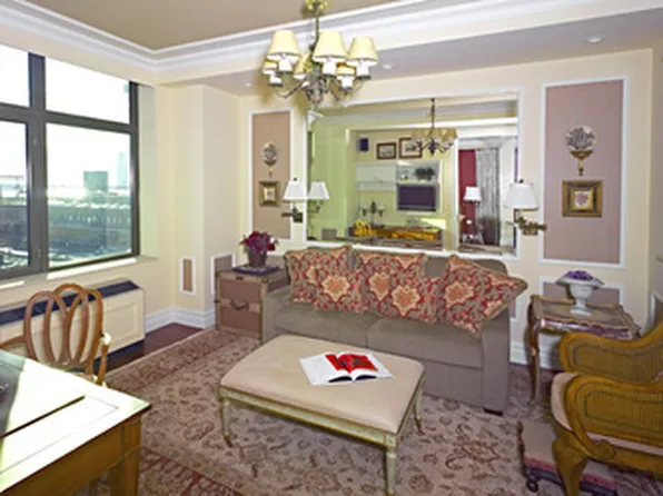 1 Morton Square image 1 of 6