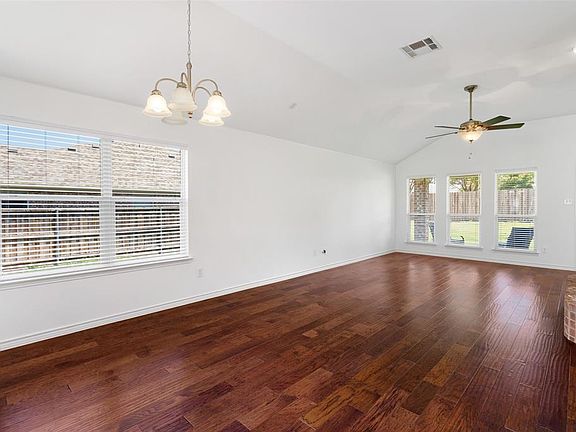 5th image of 15619 Palo Pinto Dr