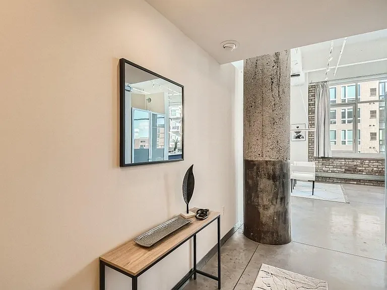 700 Washington Ave N #410 — Photo 4