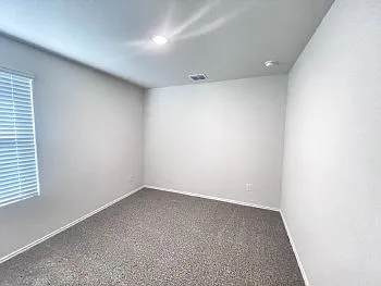 1644 Layne Loop — Photo 6