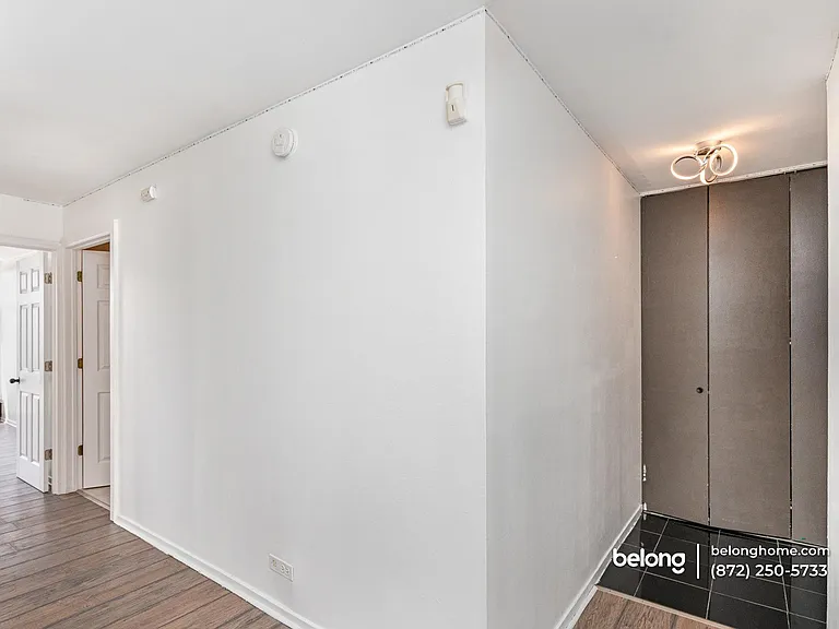 6700 S South Shore Dr #5B — Photo 12