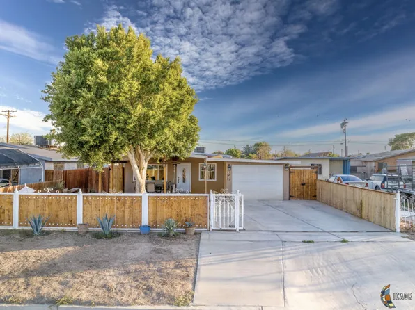 1360 H St, Brawley, CA 92227