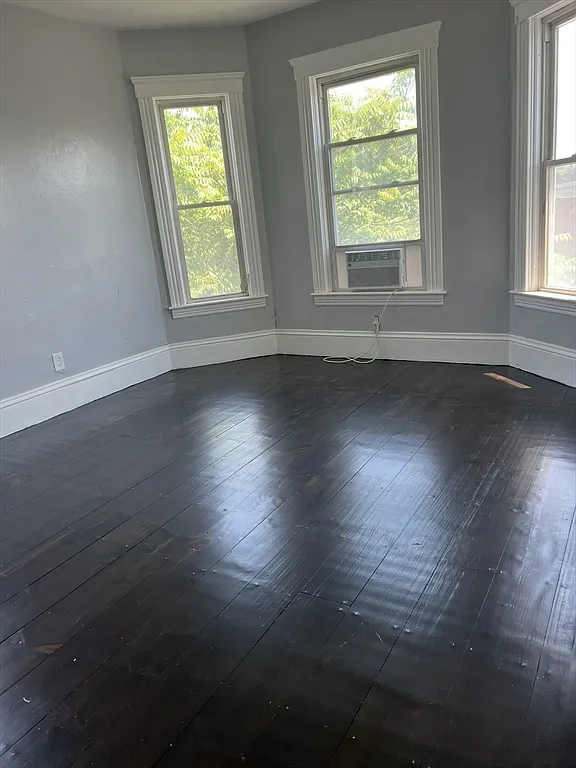 Building Photo - 8 Knowlton Ave #3